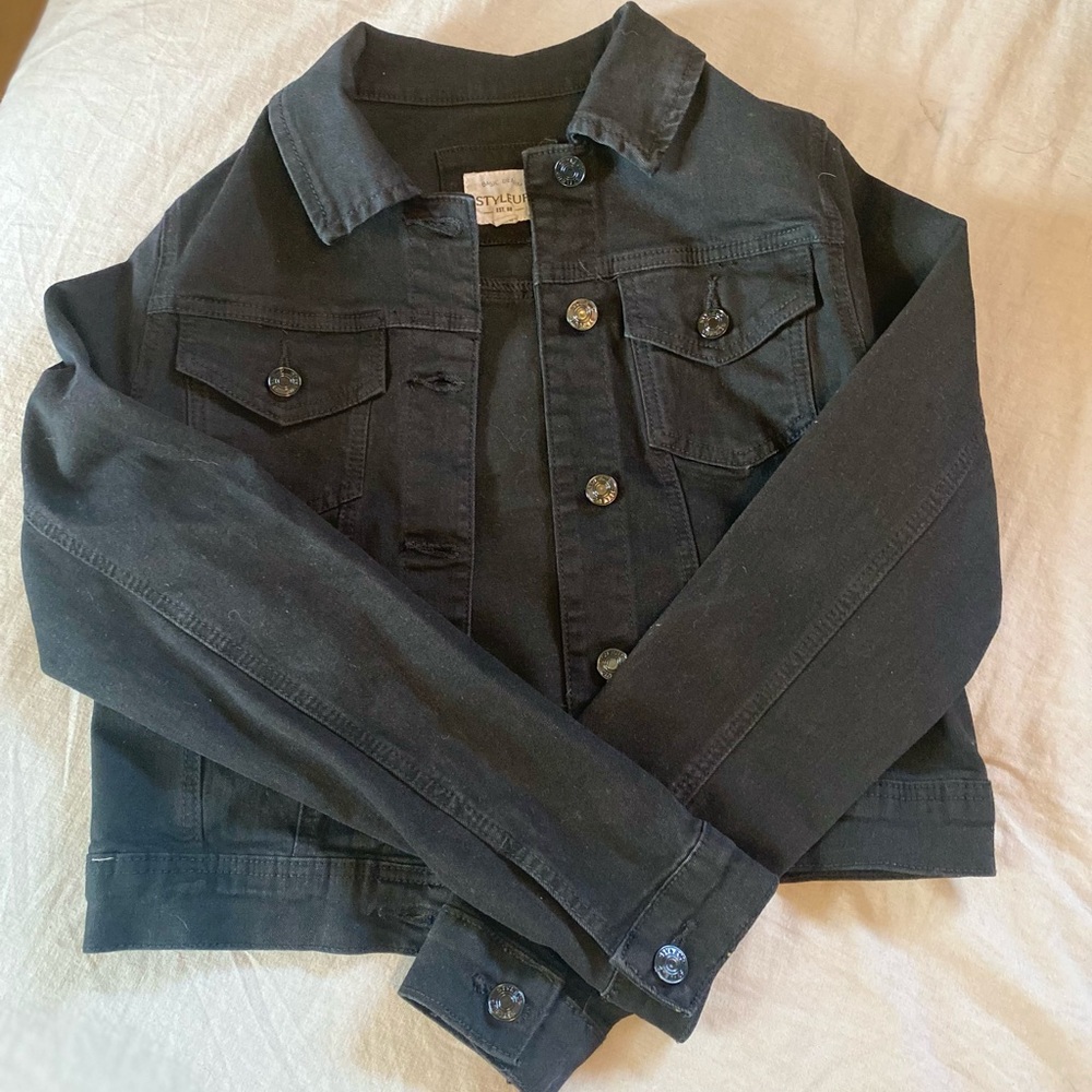 Black Cropped Jean Jacket